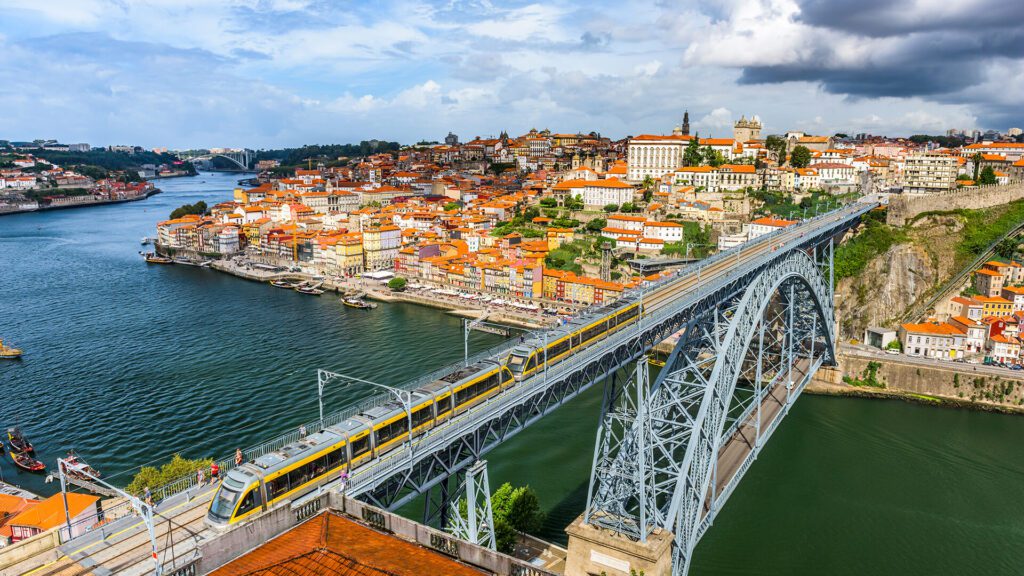 Destination Guide to the Douro Valley